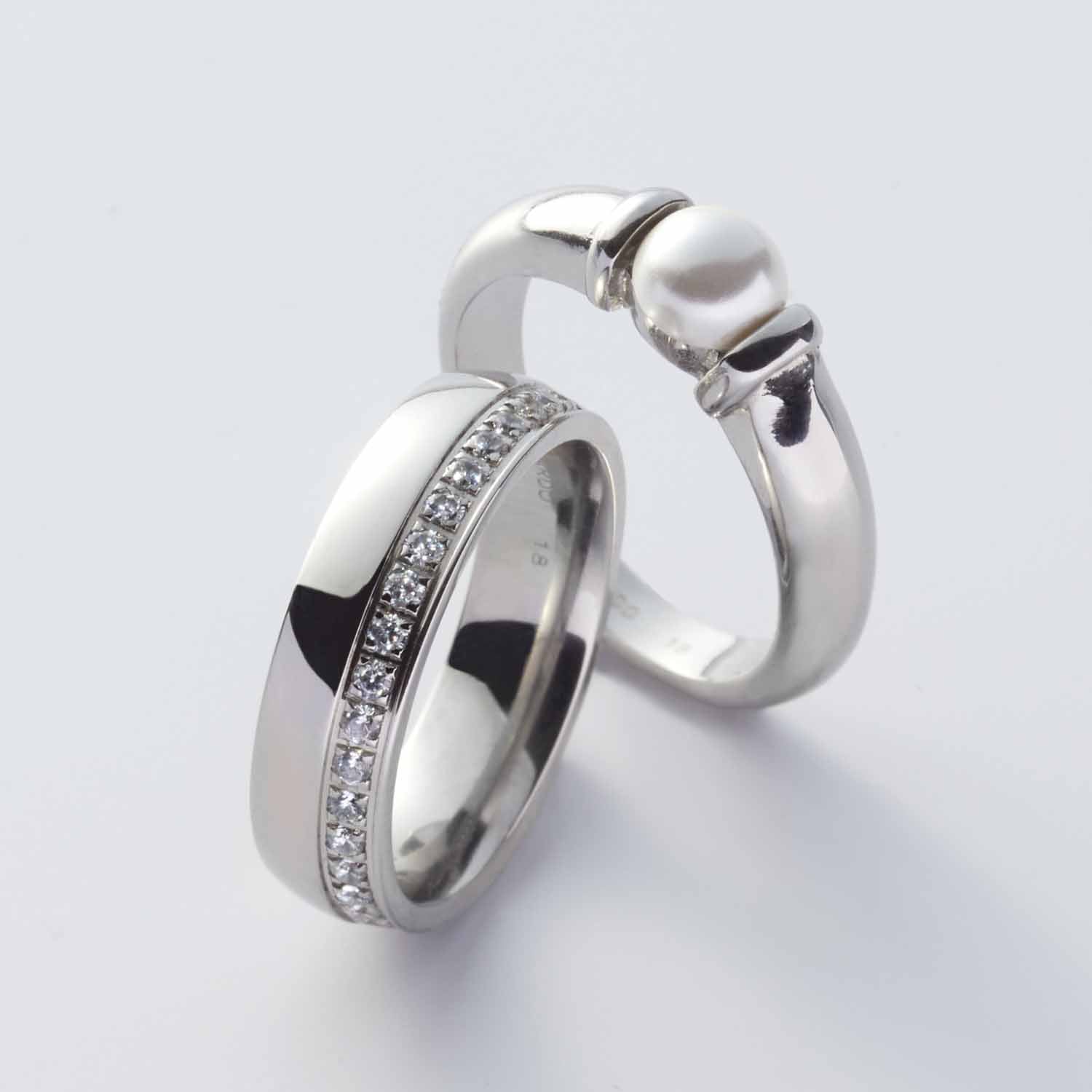 Ring ALMINA 18